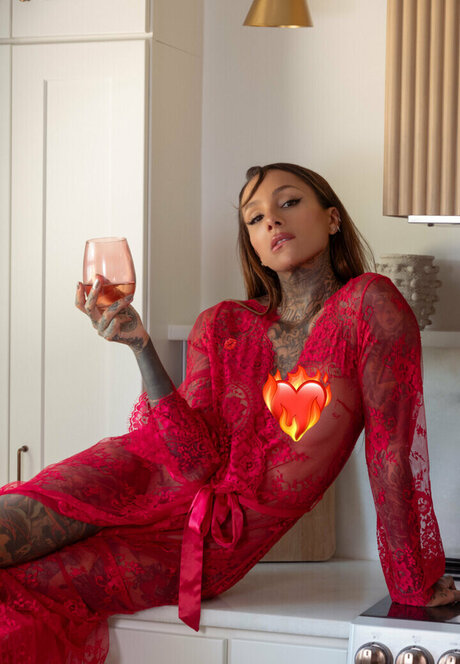 Naken läckt OnlyFans-bild av Cleo Petra