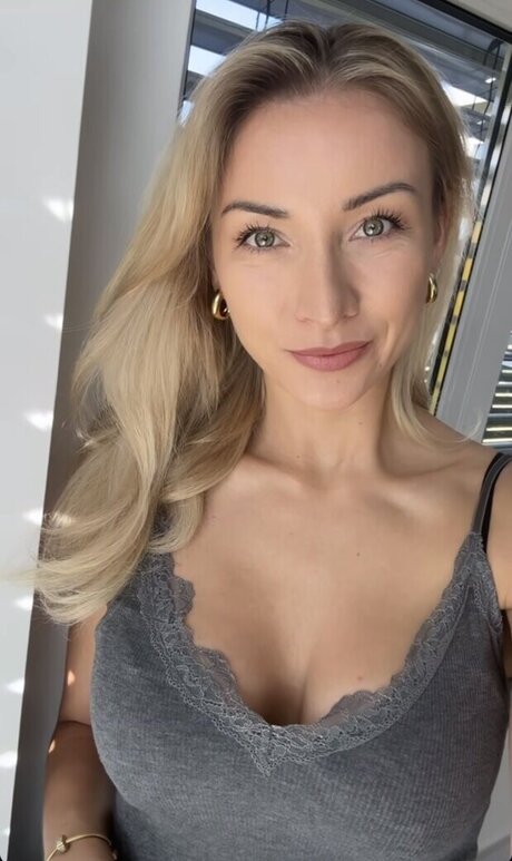 Anna-Carina Woitschack