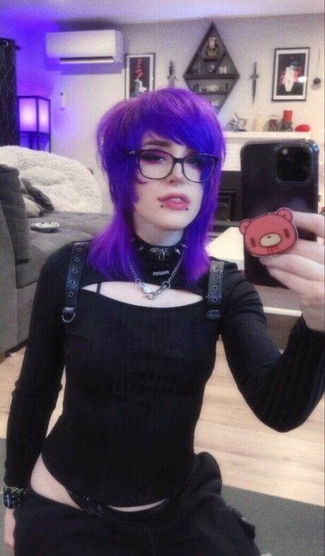 Nahá fotka uniklých OnlyFans od Devilpuppi
