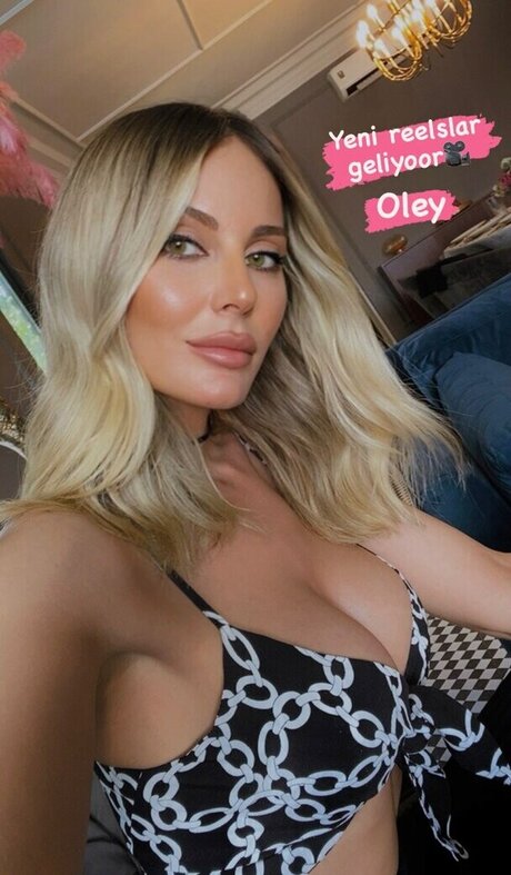 Hande Sarıoğlu