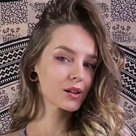 Naakte gelekte OnlyFans-foto van Caaandygirl