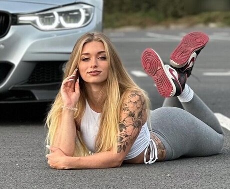 Xhelenax2  Helena