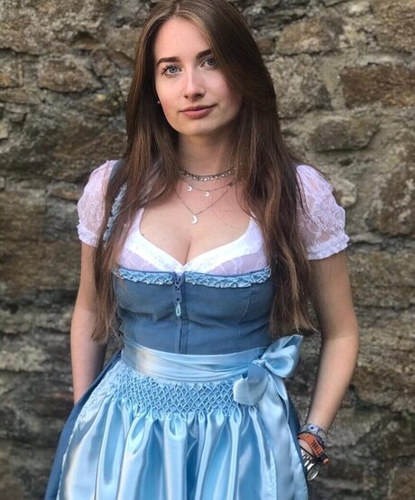 Alaston vuotanut OnlyFans-kuva Empresslaurasophie
