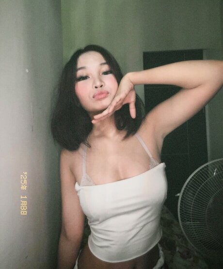 Naken läckt OnlyFans-bild av Jocewavy