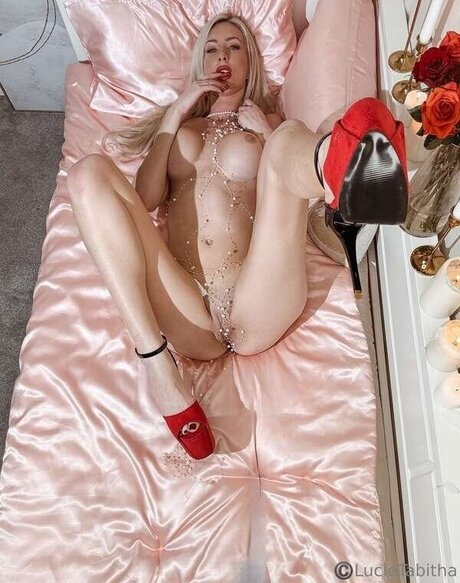 Lucie Tabitha