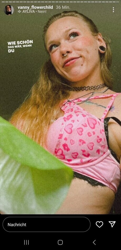 Vannyflowerchild OnlyFans 유출 누드 사진