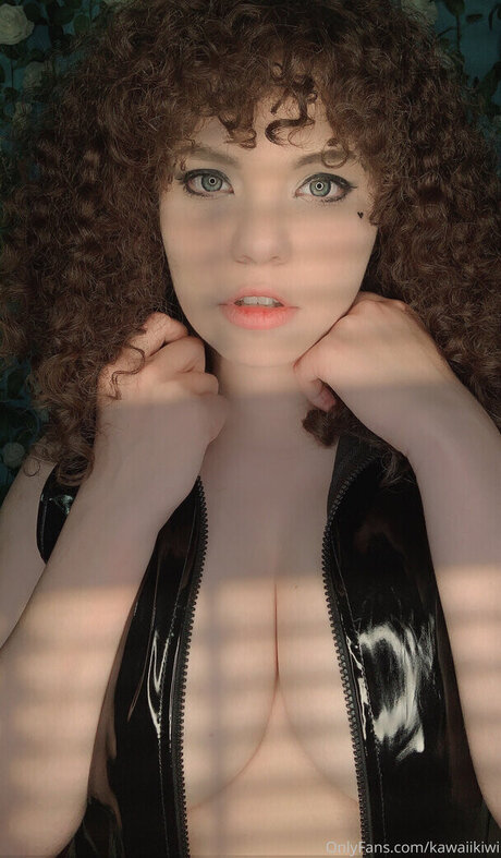 Kawaiikiwicosplay
