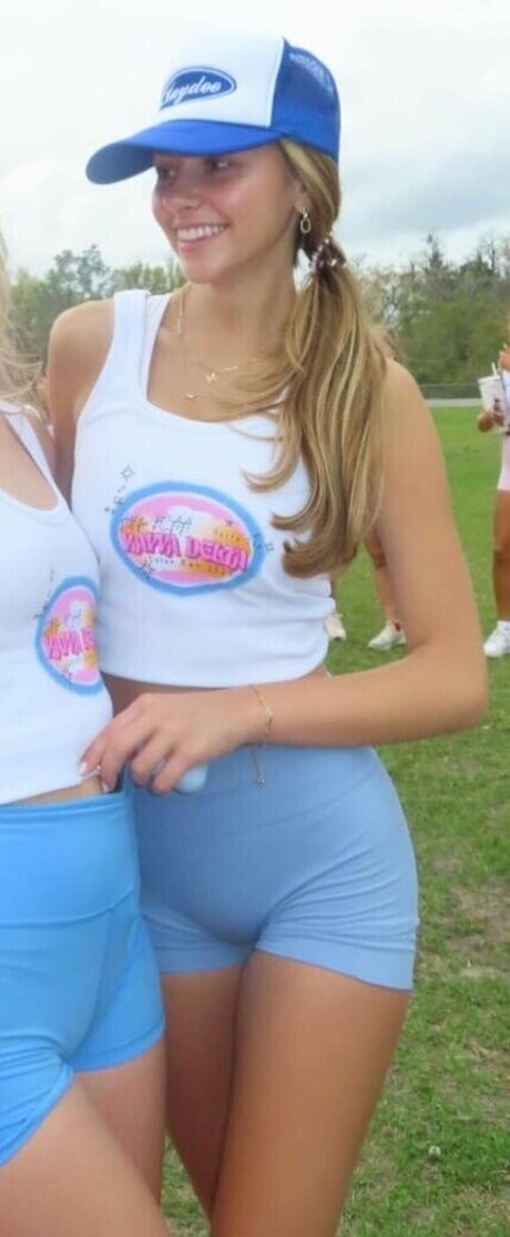 Mia Steele