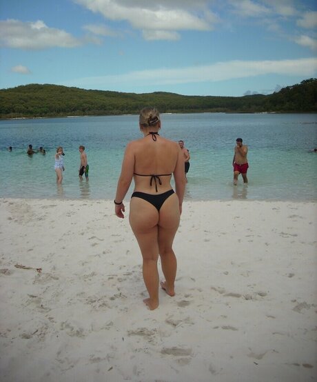 Izzy Swin