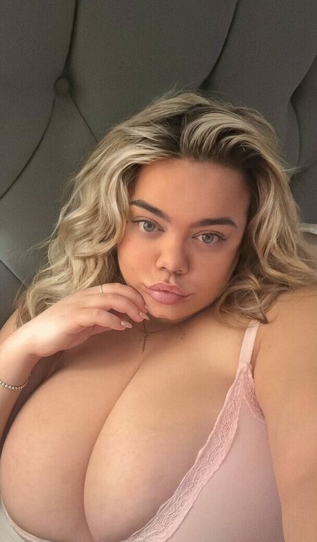 Xbunnyrosex