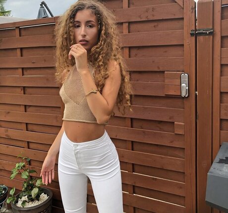 Jazmine Dyer