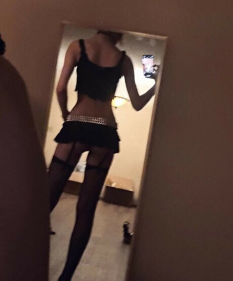 Photo nue de fuite OnlyFans de Moongirlevie