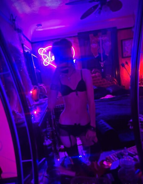 Foto nua vazada do OnlyFans de Moongirlevie