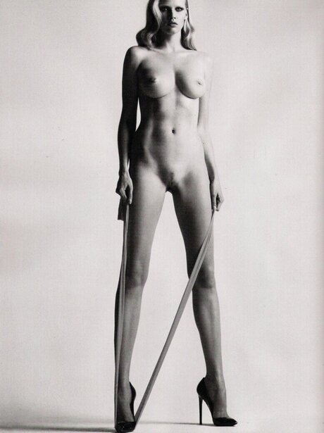 Lara Stone