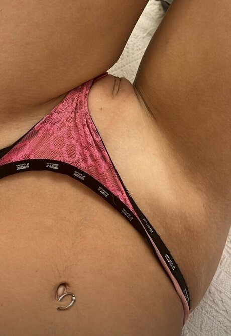 Olivia Valentina OnlyFans 유출 누드 사진