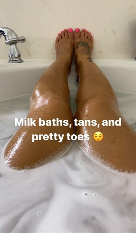 Nacktes geleaktes OnlyFans-Foto von Emelh827
