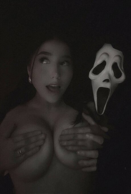 Nahá fotka uniklých OnlyFans od Tylaasmr
