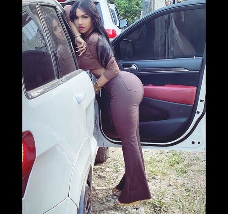 Nahá fotka uniklých OnlyFans od Yinett Baez