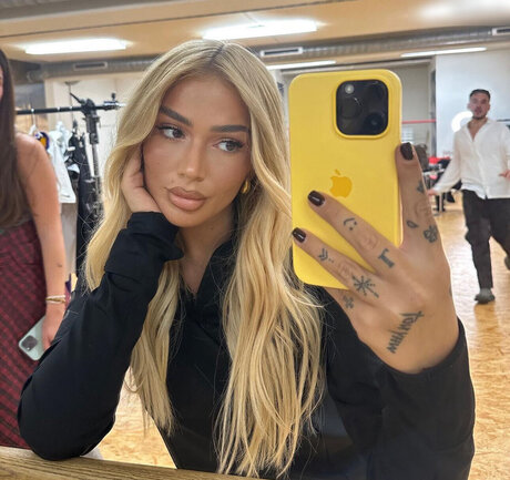 Loredana Zefi