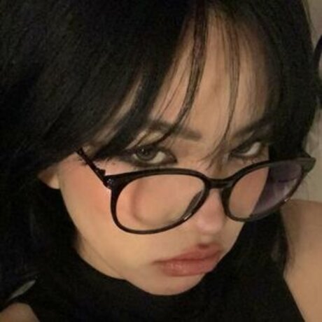Alaston vuotanut OnlyFans-kuva Katiearucan