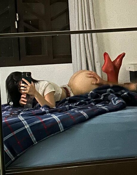 Naken läckt OnlyFans-bild av Riasgloria