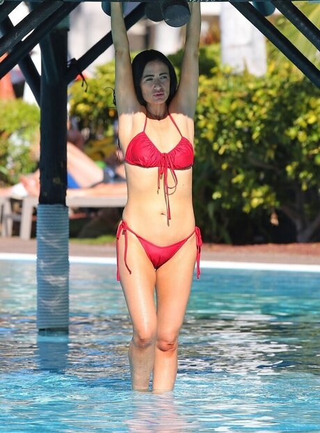 Chantelle Houghton