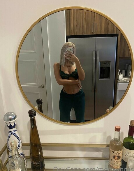 Alaston vuotanut OnlyFans-kuva Madison Moss