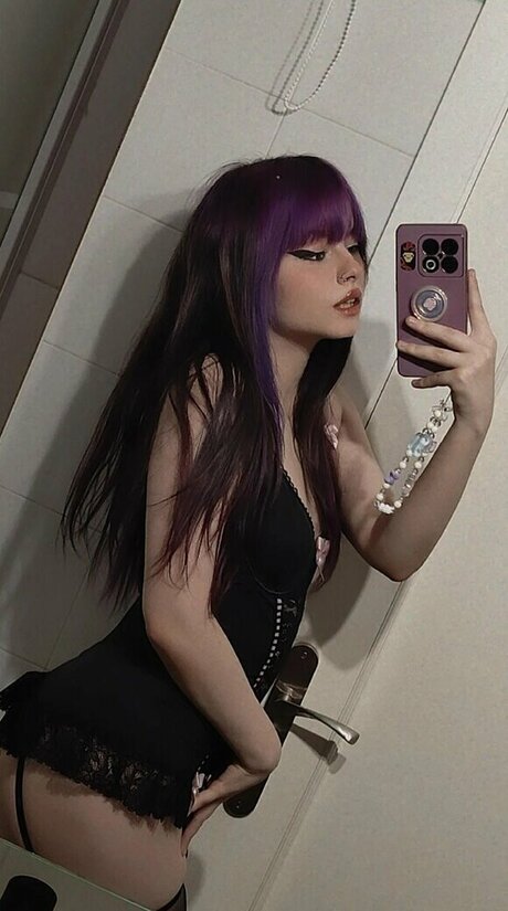 Foto nua vazada do OnlyFans de Theakaleina