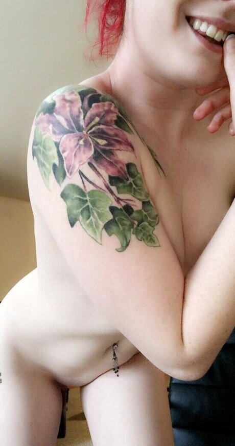 Lizzi Blake
