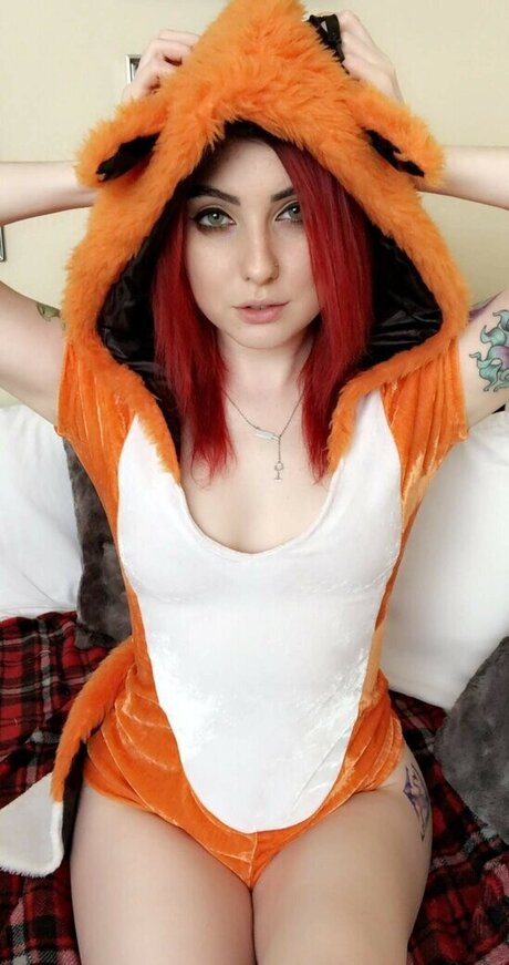 Lizzi Blake
