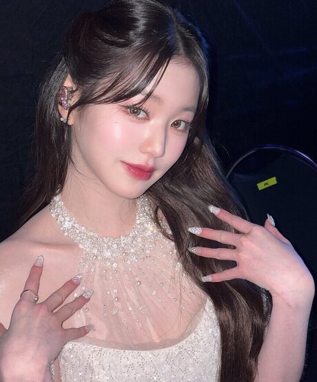 Jang Wonyoung
