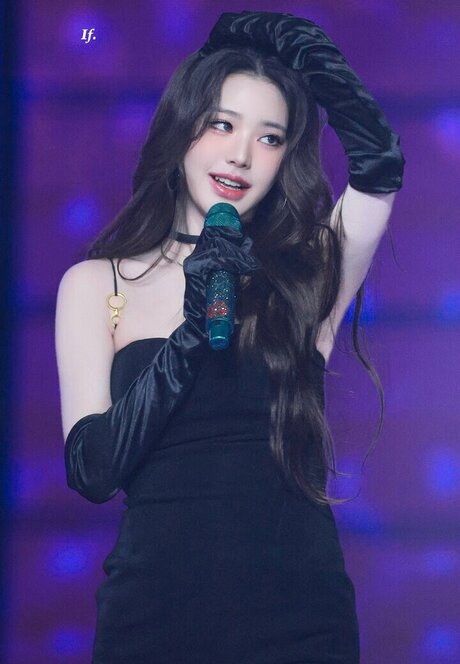 Jang Wonyoung