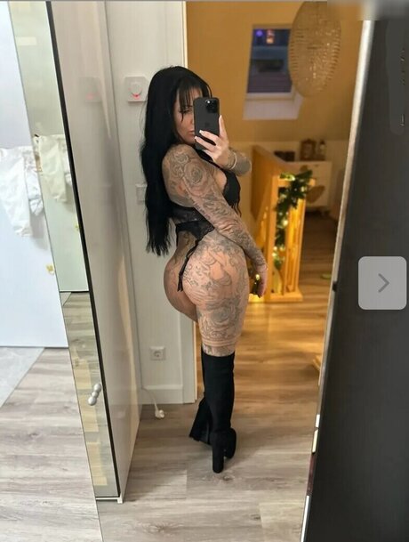 Julia Jasmin Rhle OnlyFans泄露裸照