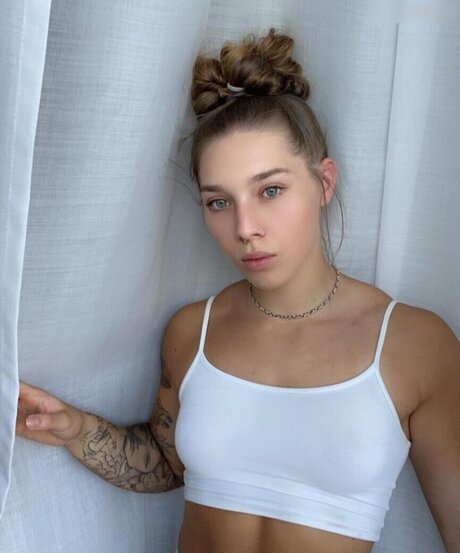 Facialize Me