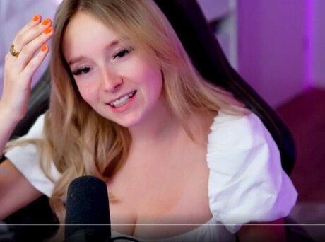 Minuself OnlyFansリークヌード写真
