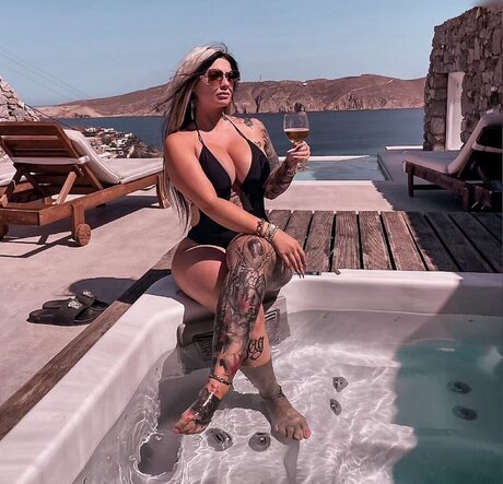Alaston vuotanut OnlyFans-kuva Lynk44