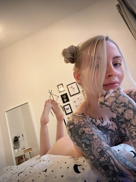 Naken läckt OnlyFans-bild av Maraquinzel