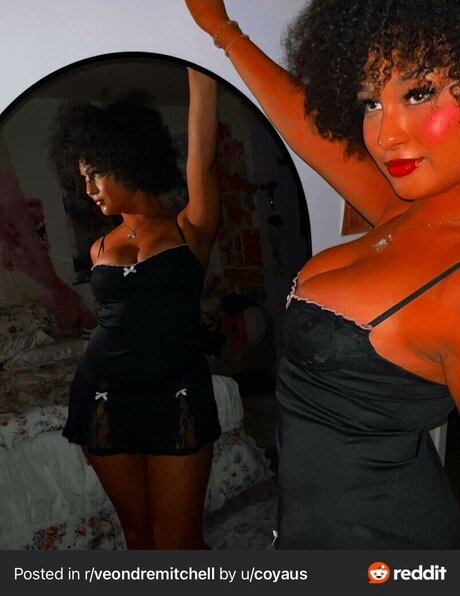 Naakte gelekte OnlyFans-foto van Veondremitchell