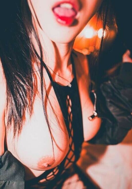 Naken läckt OnlyFans-bild av Cdugaedan