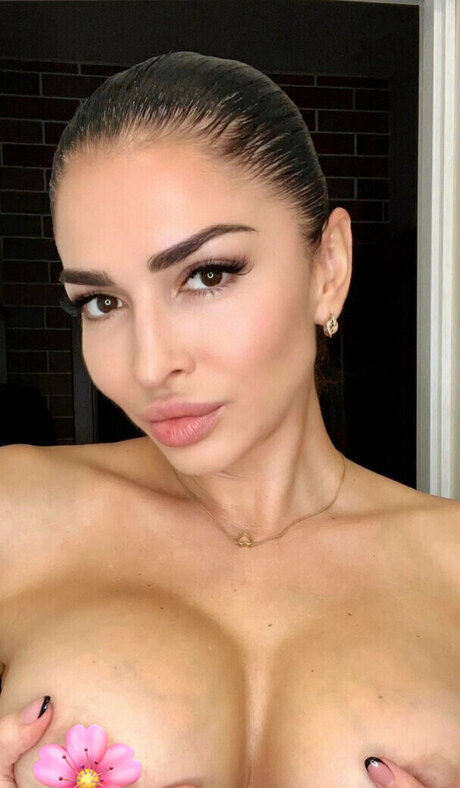 Caroline Asmr