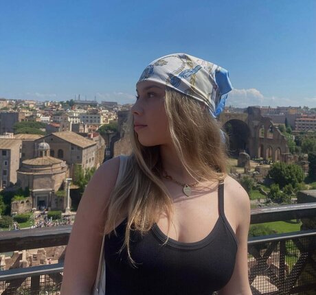 Celinajoyy