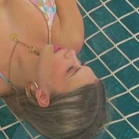 Celinajoyy