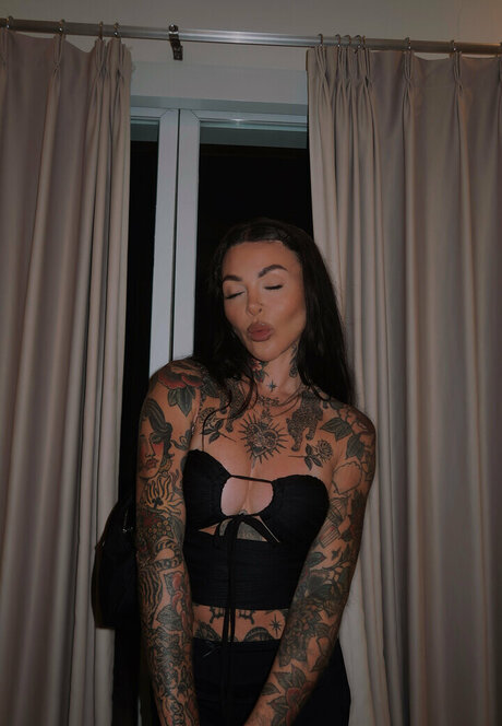Stefaniexlee