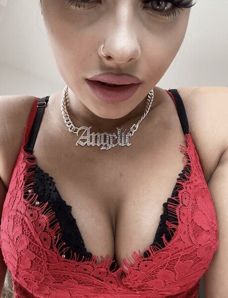 Lara Bttn