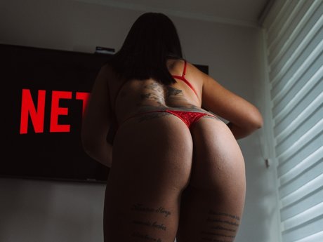 Foto nua vazada do OnlyFans de Miaucita