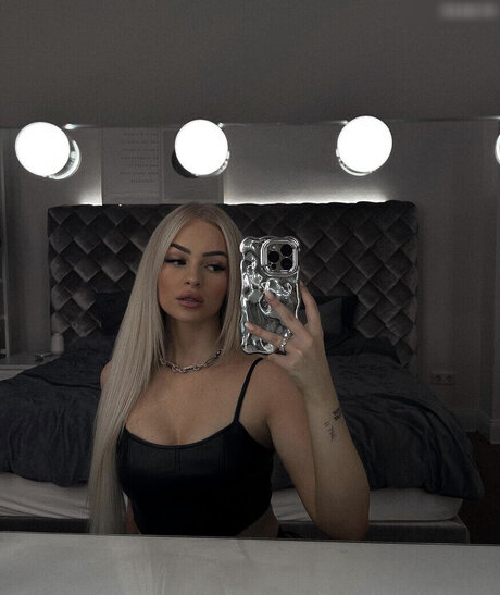 Foto nua vazada do OnlyFans de Zclina