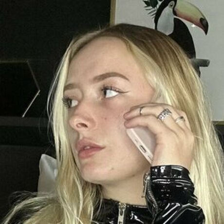 The Dutch Latex Goddess OnlyFansリークヌード写真