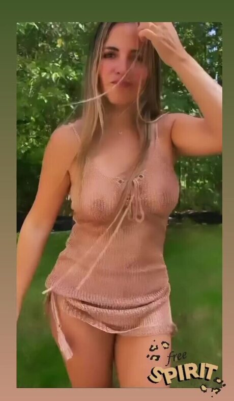Alasti lekkinud OnlyFans-i pilt Lorena Is Dancing