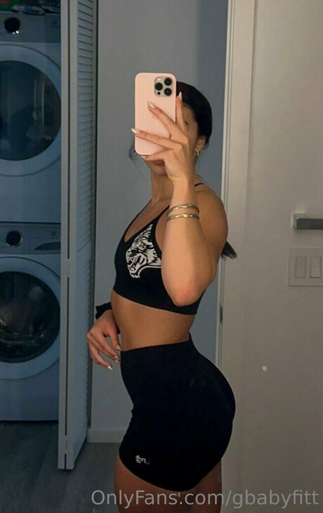 Обнаженная фотография утечки OnlyFans от Gracerobert
