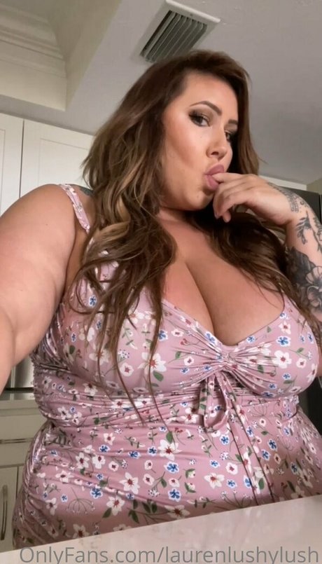 Nagie wyciekłe zdjęcie OnlyFans od Lushielauren